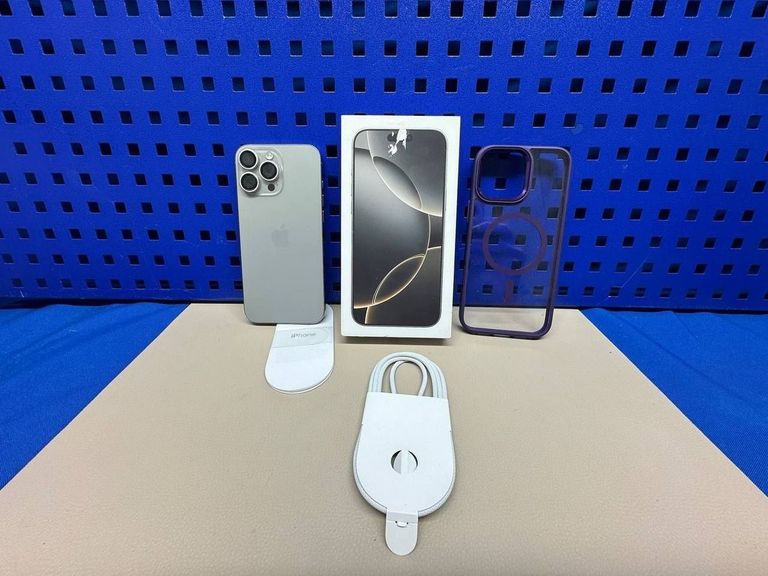 Купити Apple iphone 16 pro max 256gb Б/У