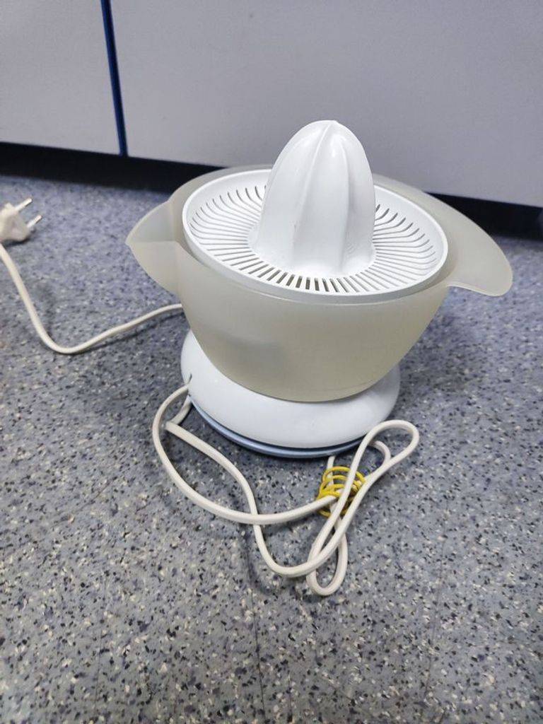 Распродажа Philips HR2737, продавец Техноскарб