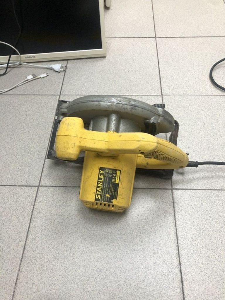 Оголошення Stanley stsc1618 Б/У