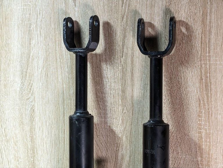 Дешиво MONROE 376219SP BMW 5 Series 31316797770, 31316797768, 31316797766 (пара) с ломбарда