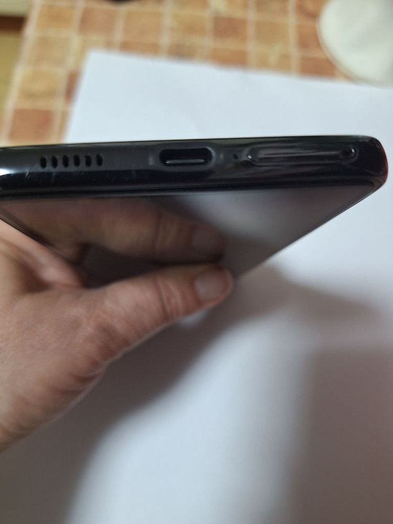 Дешево Samsung Galaxy A53 5G 6/128GB Black (SM-A536BZKN) з ломбарду