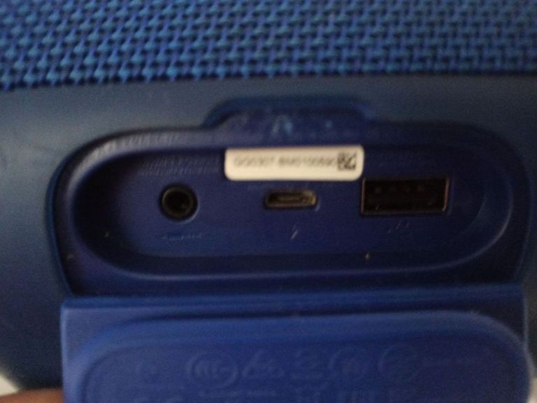 Дешиво Jbl charge 3 с ломбарда