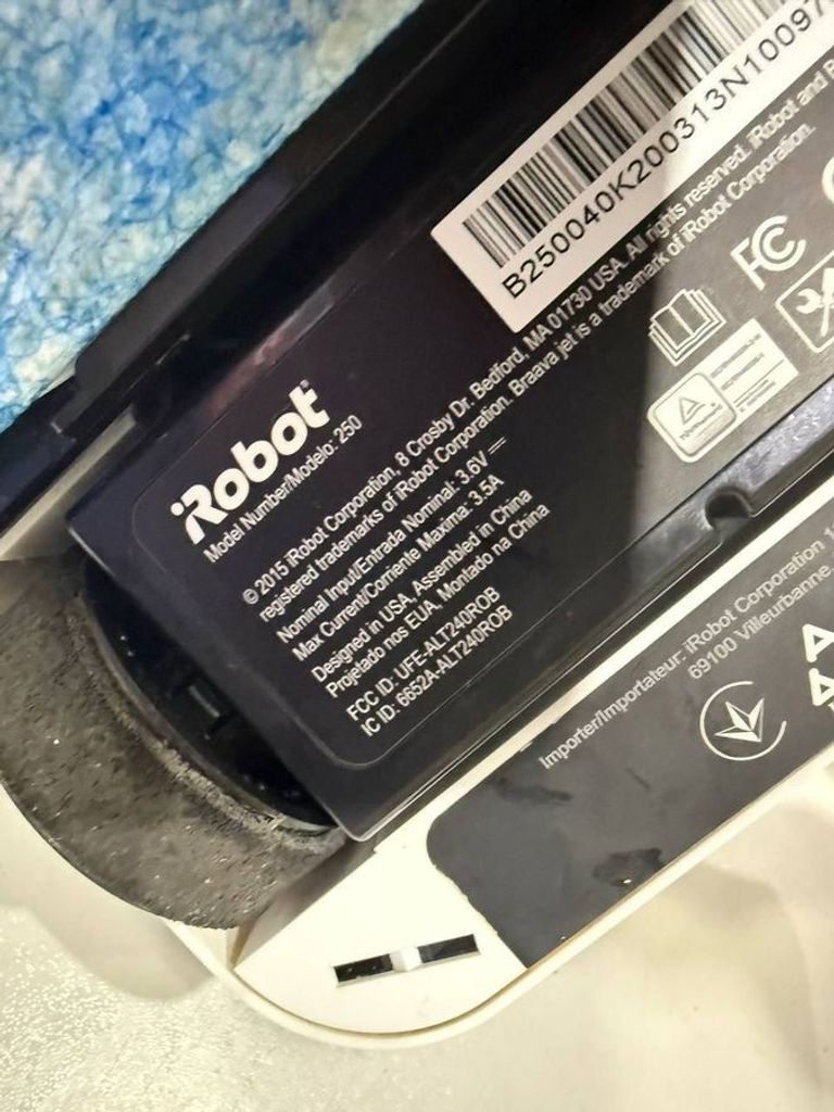 Дешево iRobot Braava jet 250 з ломбарду