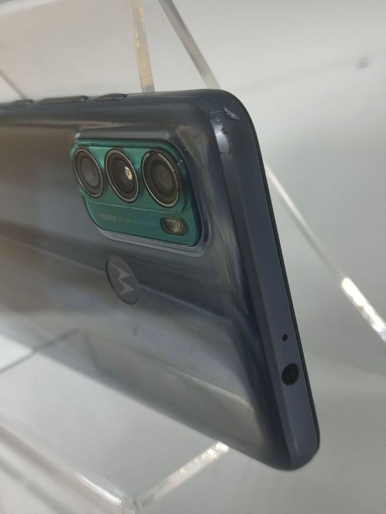 Дешево Motorola moto g60 xt2135-2 6/128gb з ломбарду