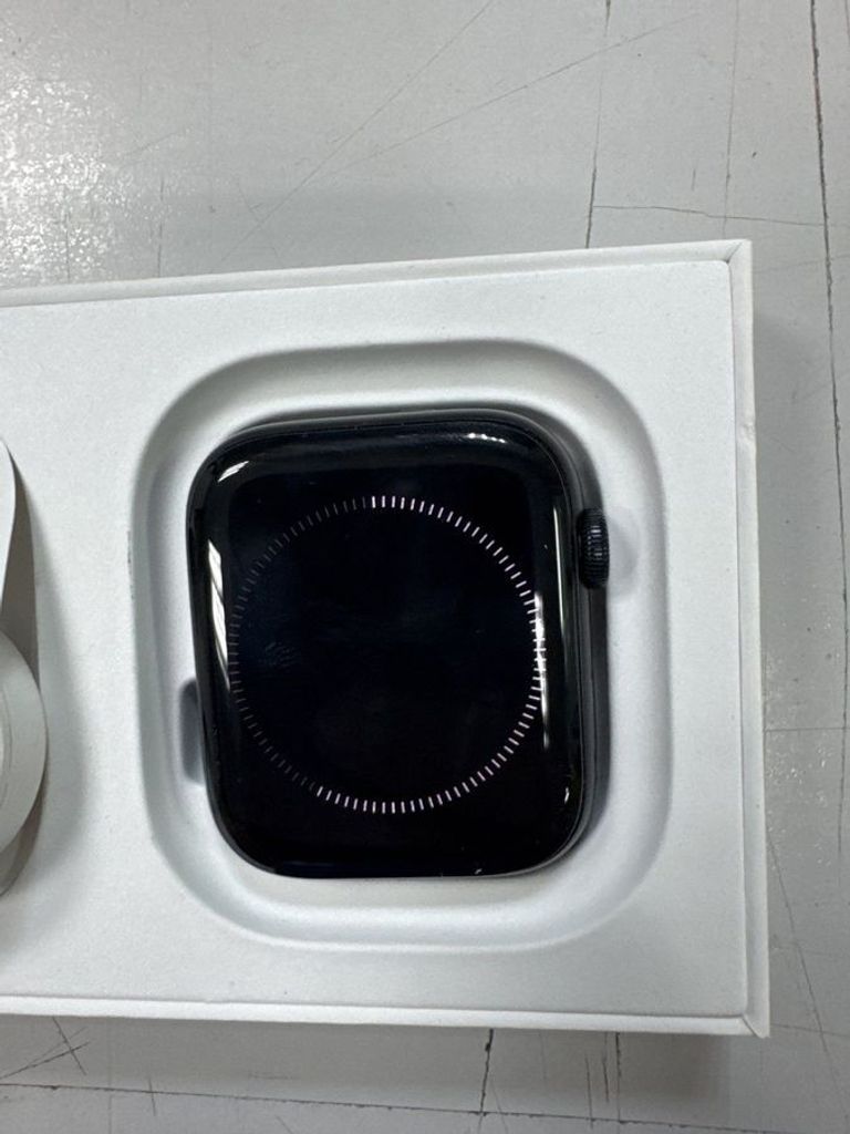 Оголошення Apple watch se gps 44mm aluminum case Б/У