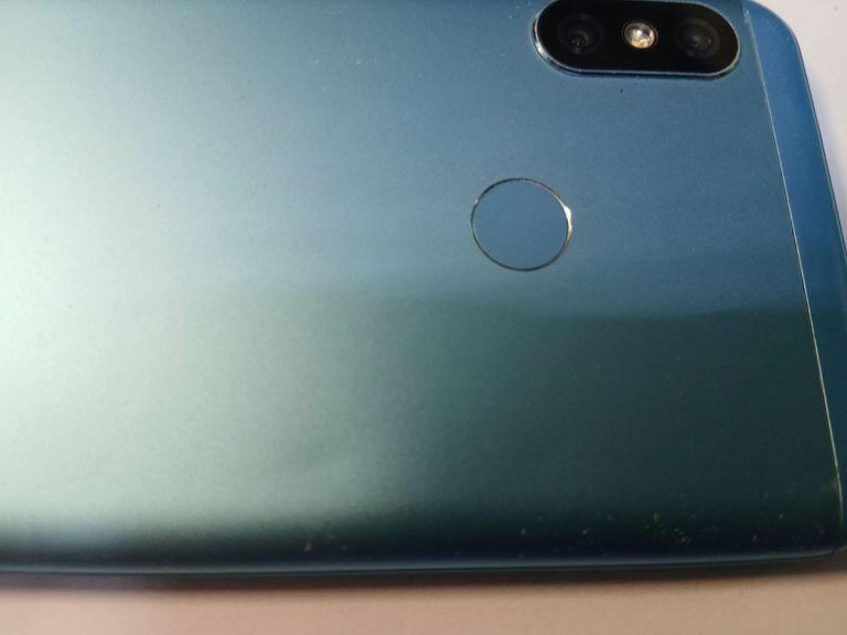 Xiaomi mi a2 lite 2/32gb Код:01-200903161. Зображення 8