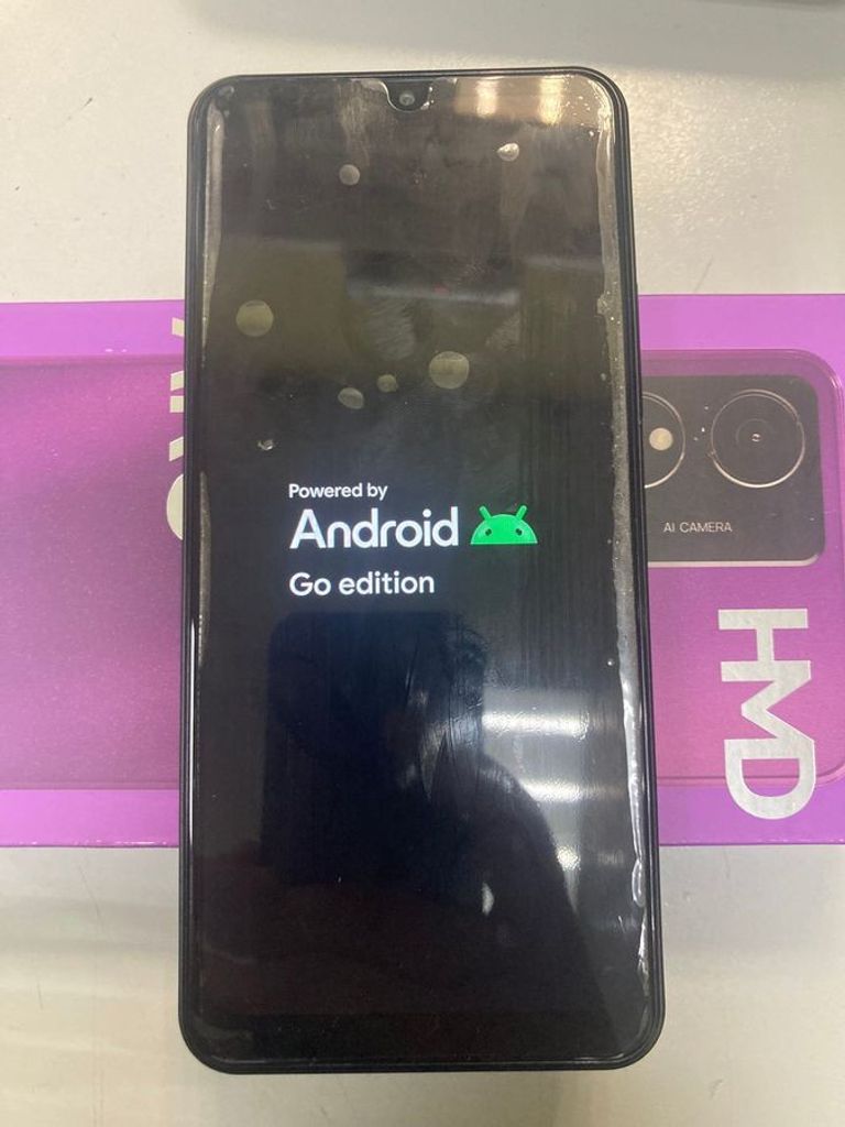 Дешиво Hmd ARC 2/64GB Shadow Black (6438409102201) с ломбарда