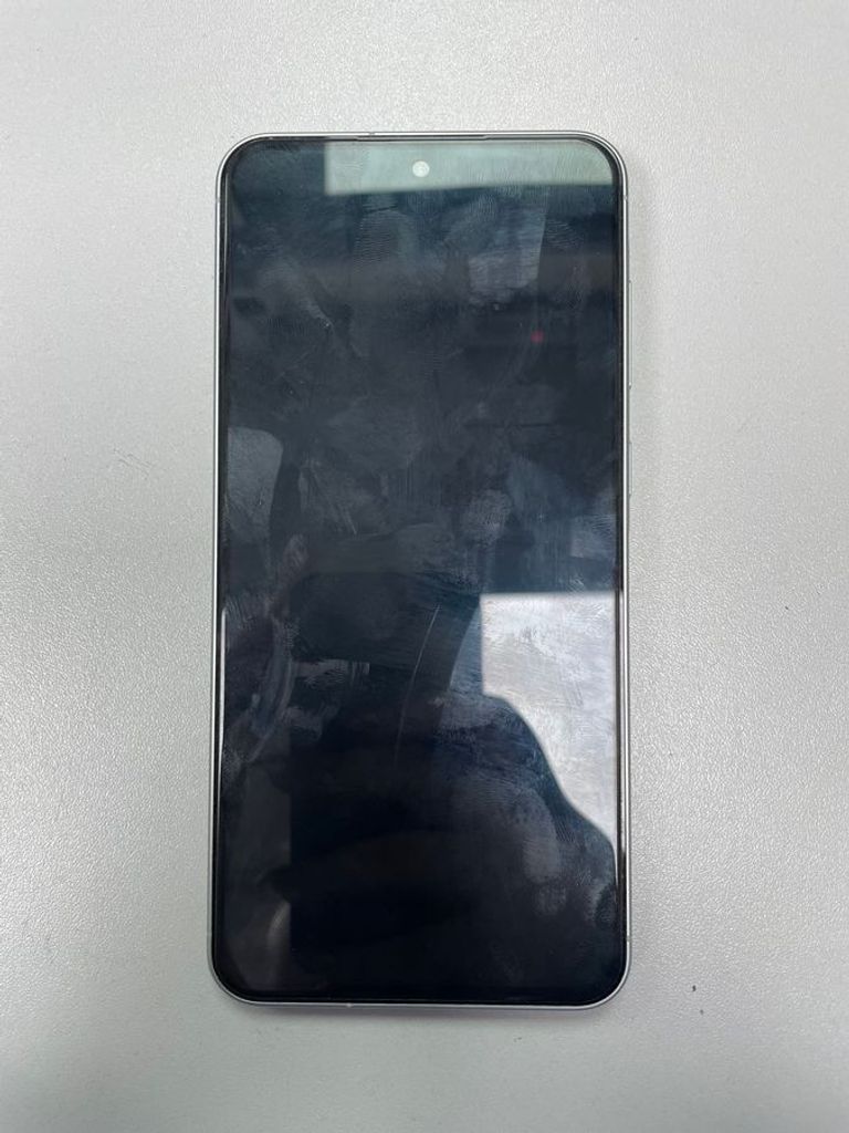 Оголошення Samsung galaxy a56 5g 8/256gb Б/У