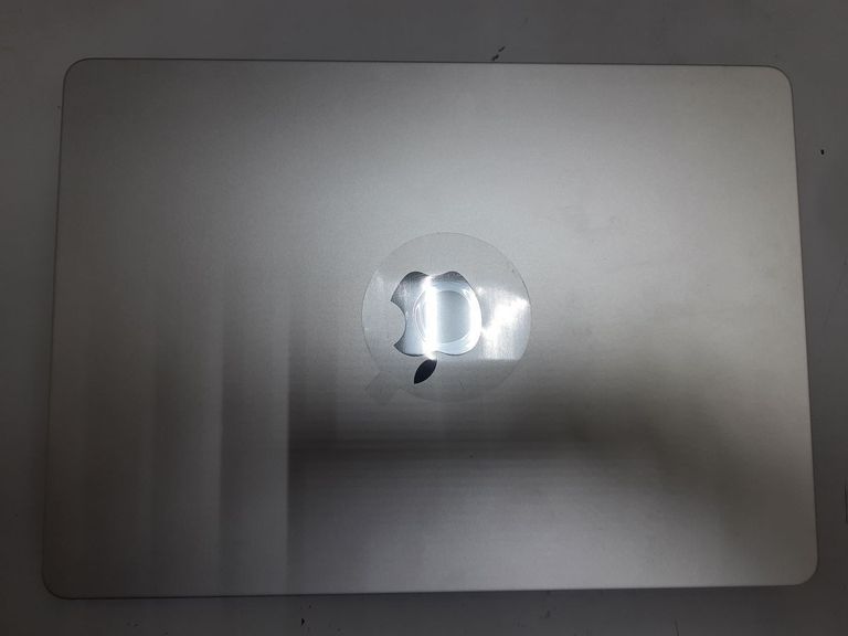 Розпродаж Apple macbook air 13.6/ m2 / ram 16gb/ ssd 256gb/ gpu 8 core, продавець Техноскарб