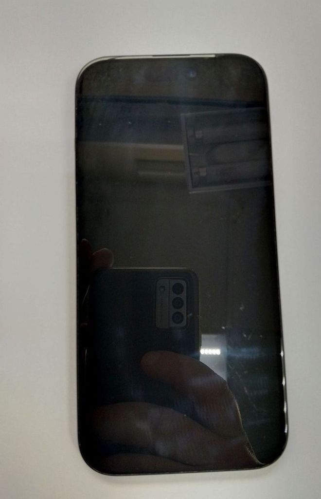 Купить Apple iPhone 15 256GB Green Б/У