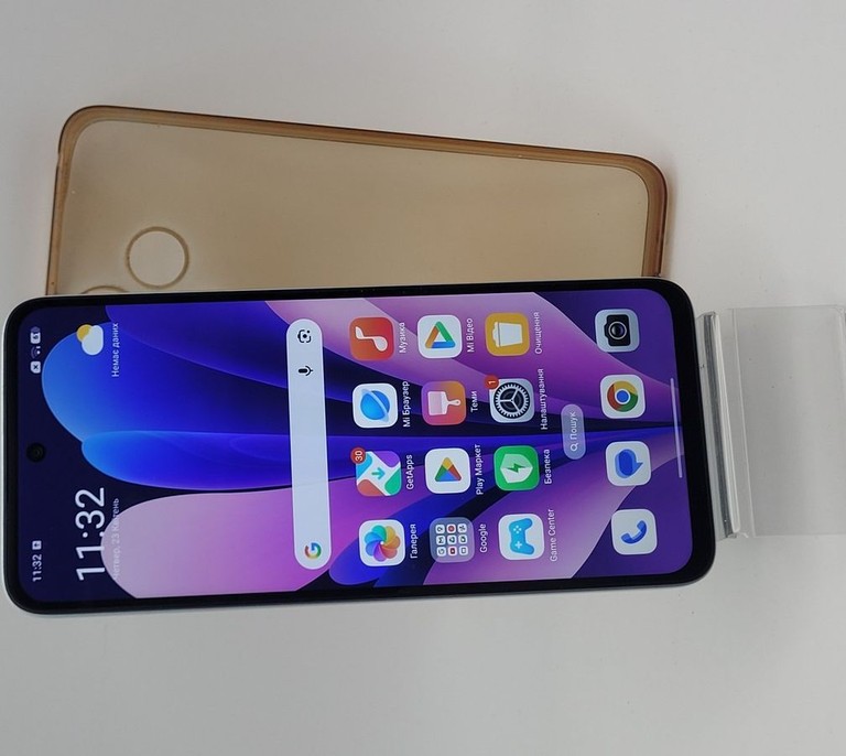 Купить Xiaomi Redmi 13 6/128GB Blue Б/У