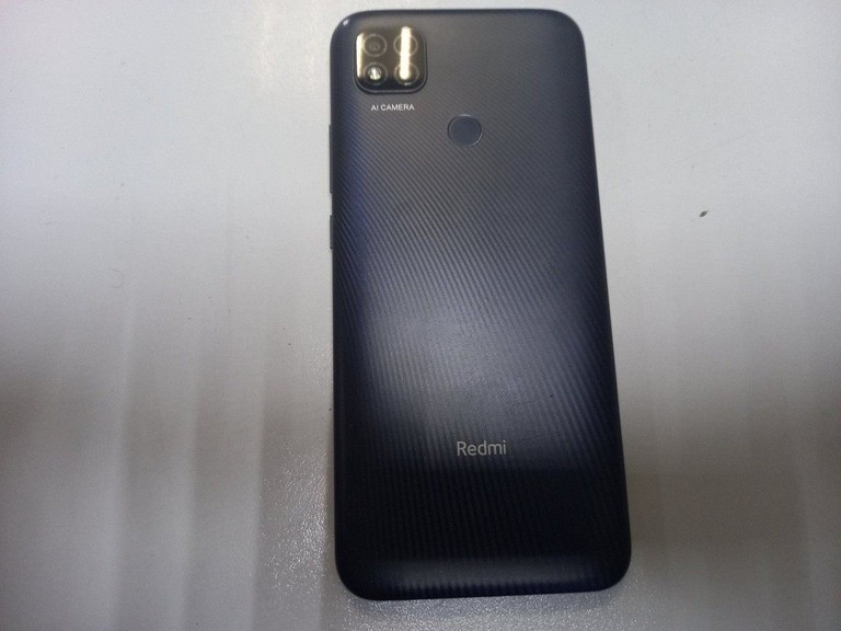 Дешиво Xiaomi redmi 9c nfc 2/32gb с ломбарда