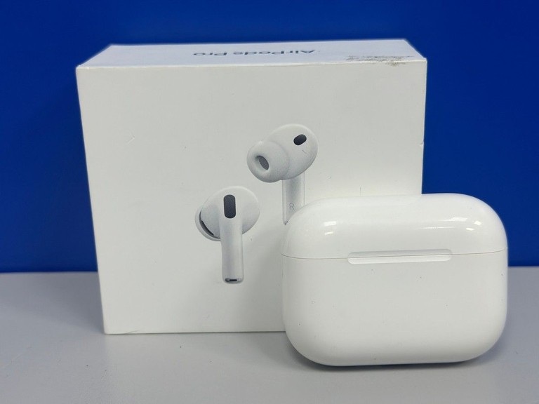 Дешево AirPods Pro 3 з ломбарду