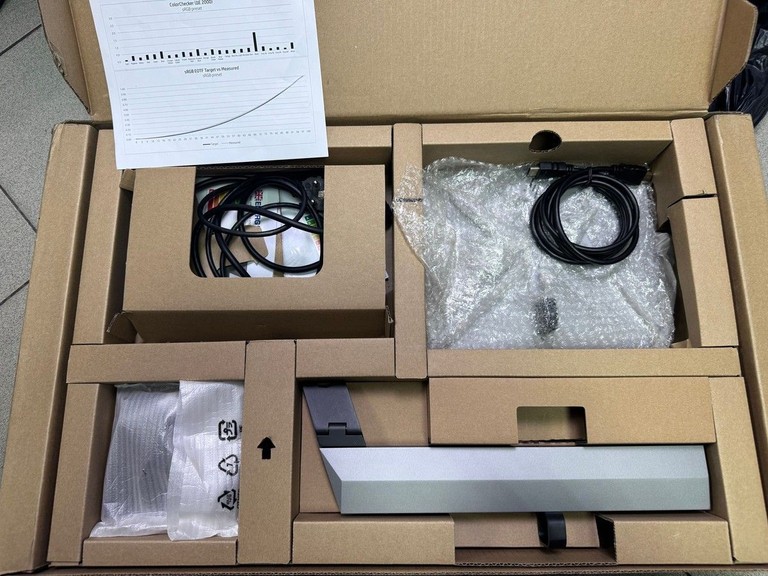 Дешево Hp Z27xs G3 (1A9M8AA) з ломбарду