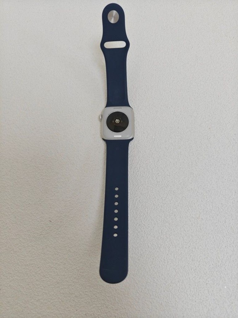Apple watch se 2 gps 40mm aluminium case Код:01-200954109. Зображення 7