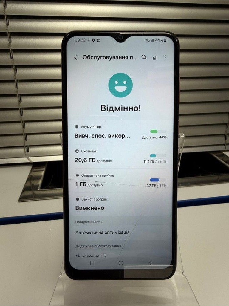 Дешево Samsung galaxy a04 3/32gb з ломбарду