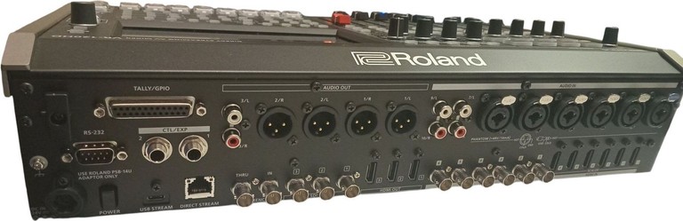 Дешиво Roland VR-120HD с ломбарда