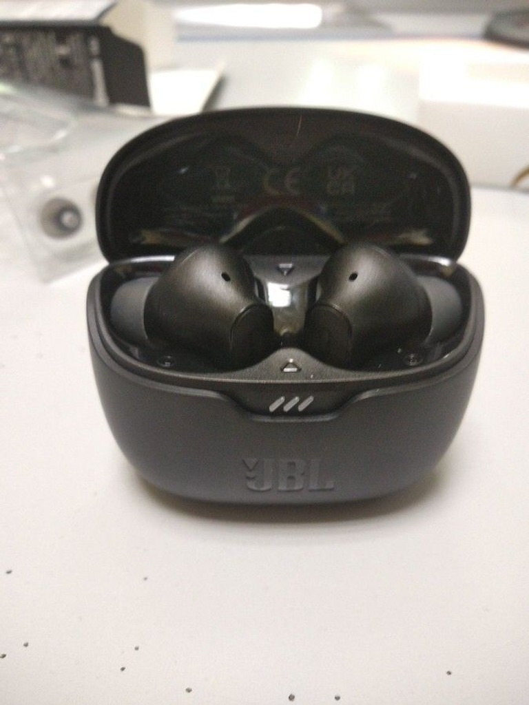 Дешиво Jbl tune 245 nc с ломбарда