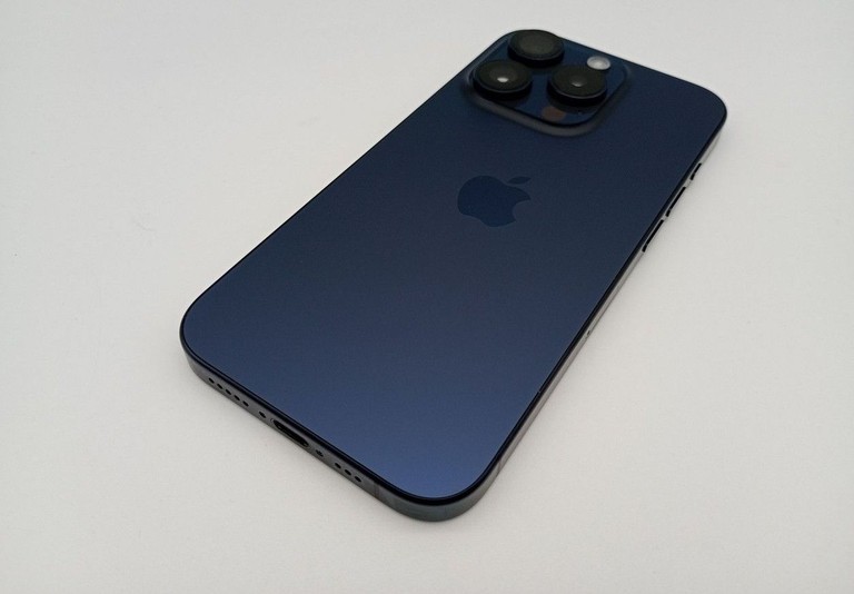 Дешево Apple iphone 15 pro 256gb з ломбарду