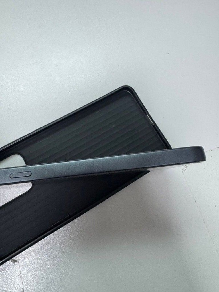 Купити Oppo reno13 f 4g 8/512gb Б/У