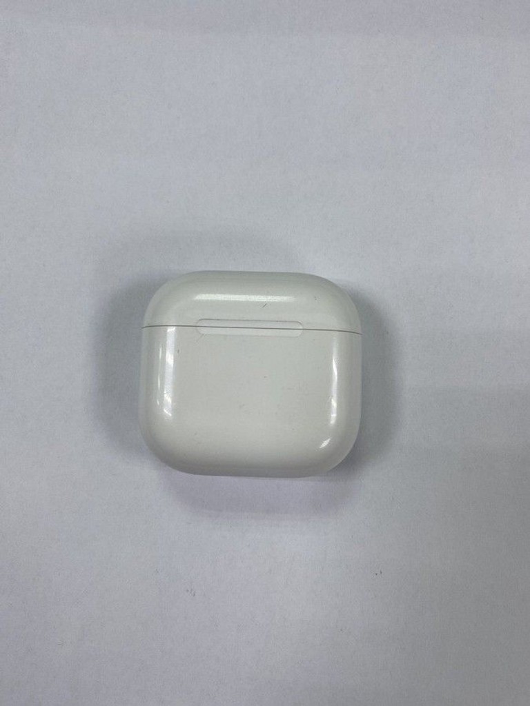 Купить Apple airpods 4 Б/У