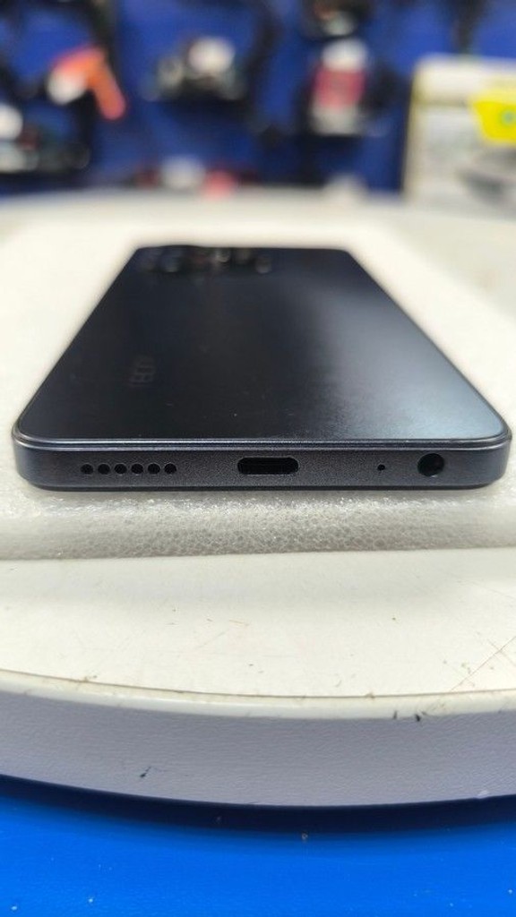 Розпродаж Tecno spark go 2024 3/64gb, продавець Техноскарб