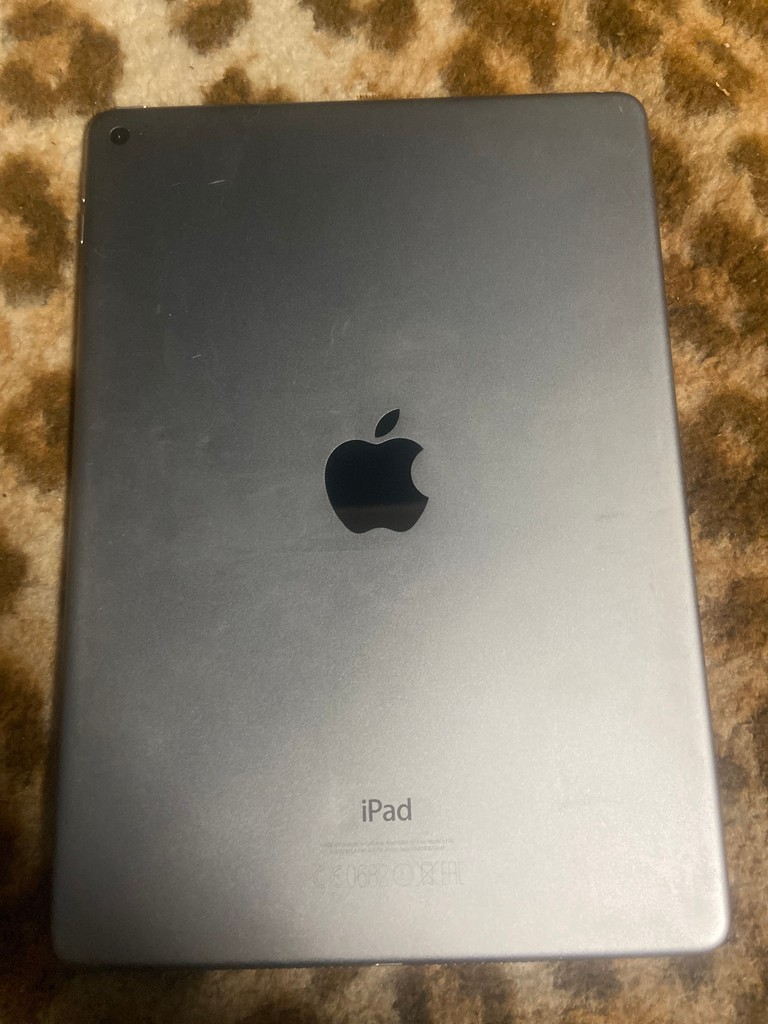 Оголошення Apple ipad air 2 wifi 128gb Б/У
