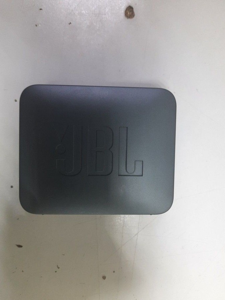 Дешево Jbl go essential з ломбарду
