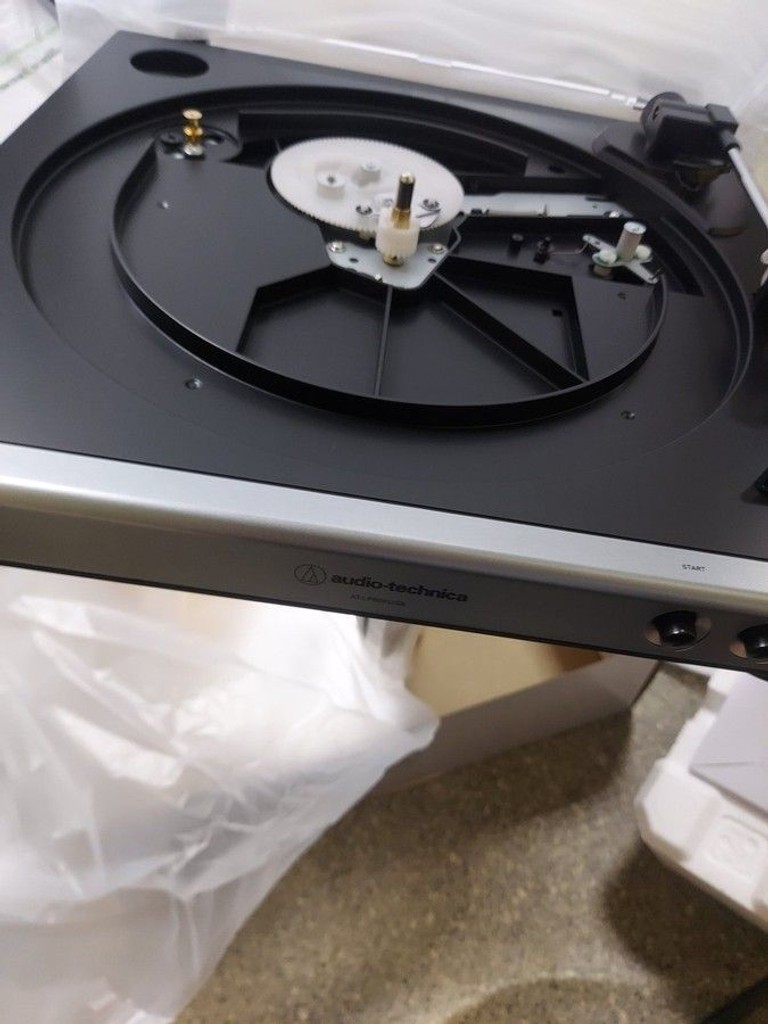 Оголошення Audio-technica AT-LP60XUSB Black Б/У