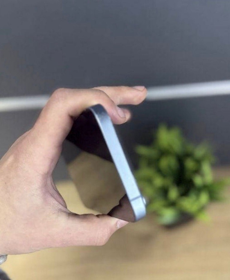 Apple iPhone 14 128GB eSIM Midnight (MPUA3) Код:null. Зображення 4