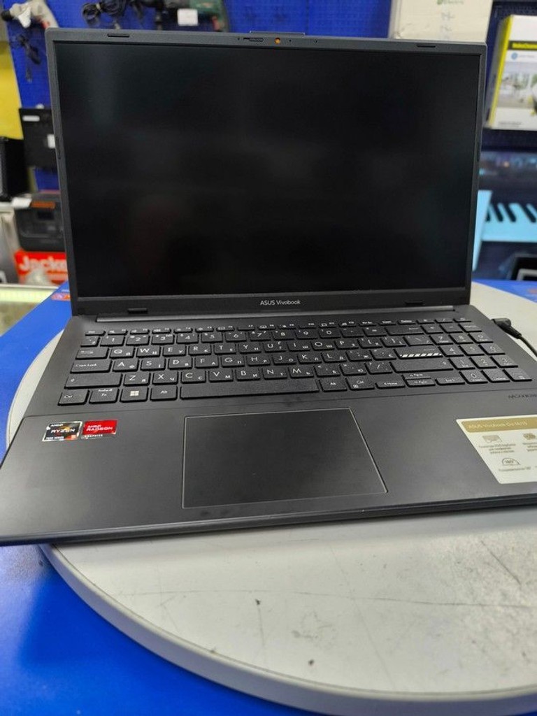 Дешево Asus 15/ryzen 5 7520u ddr5/16gb ddr5/hdd 500 gb/ssd *відсутній/*інтегрована з ломбарду