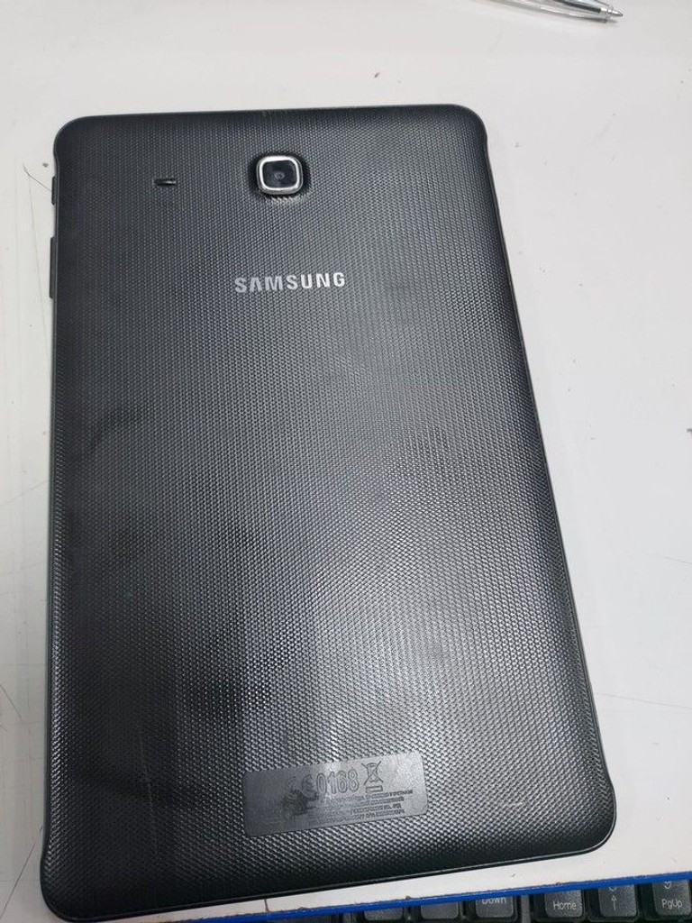 Дешево Samsung galaxy tab e 9.6 8gb 3g з ломбарду
