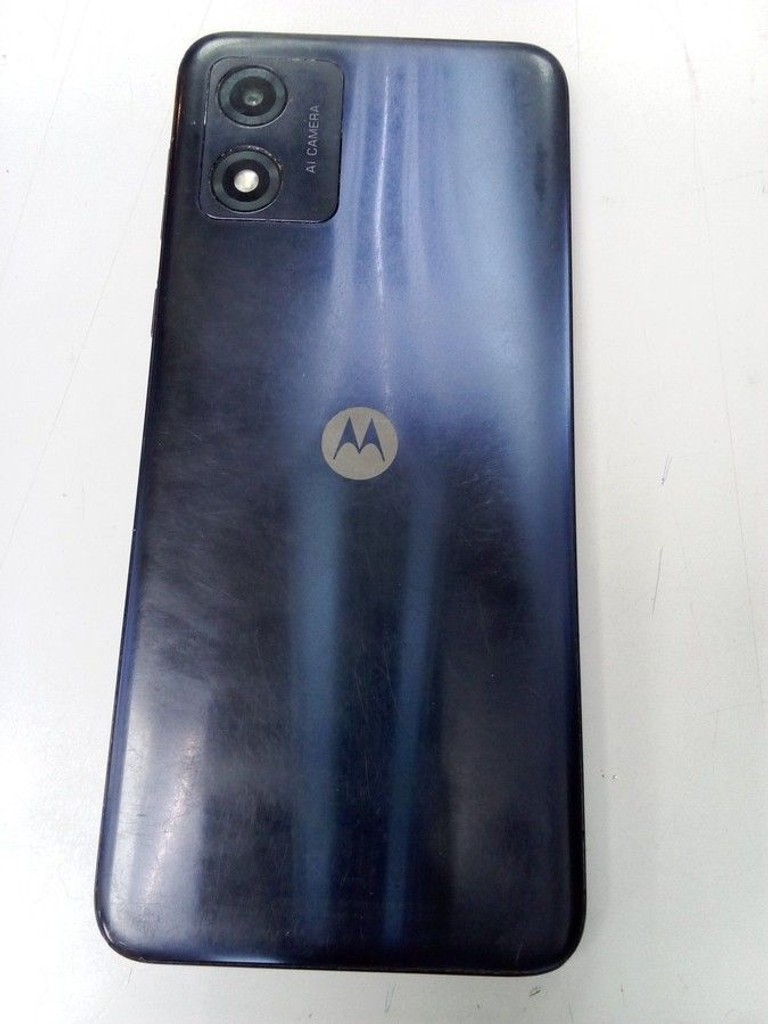 Купить Motorola moto e13 2/64gb Б/У