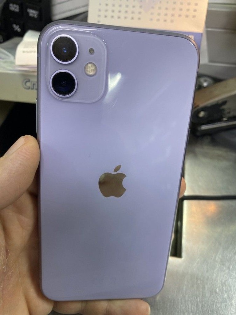 Дешиво Apple iphone 11 128gb с ломбарда