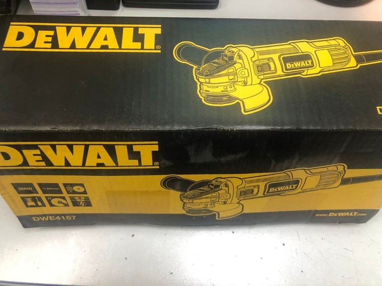Дешево Dewalt DWE4157 з ломбарду