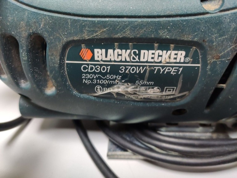 Дешиво Black&Decker cd 301 с ломбарда