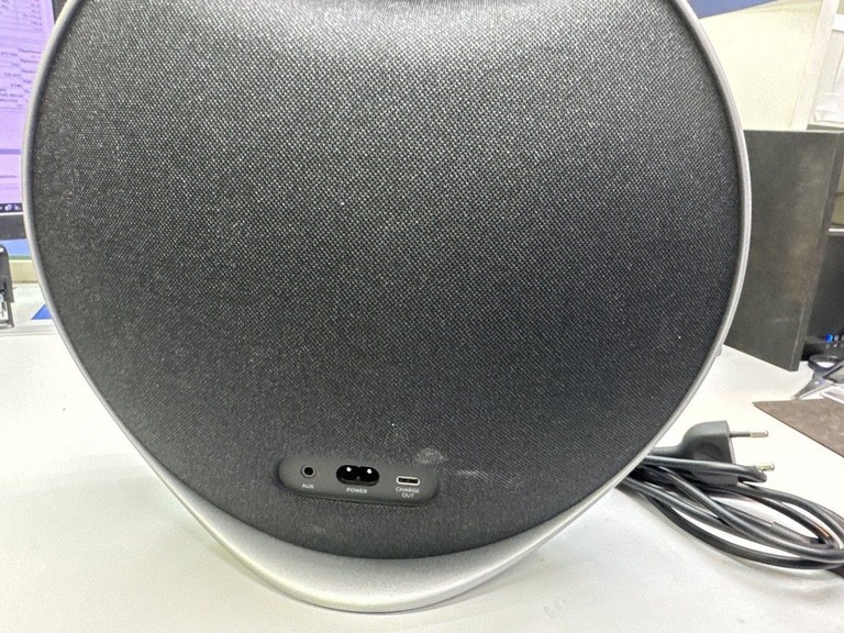 Оголошення Harman/kardon Onyx Studio 9 Grey (HKOS9GRYEP) Б/У