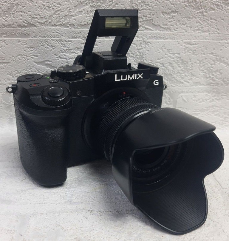 Panasonic lumix dmc-g7 kit 14-42mm Код:01-201095988. Изображение 7