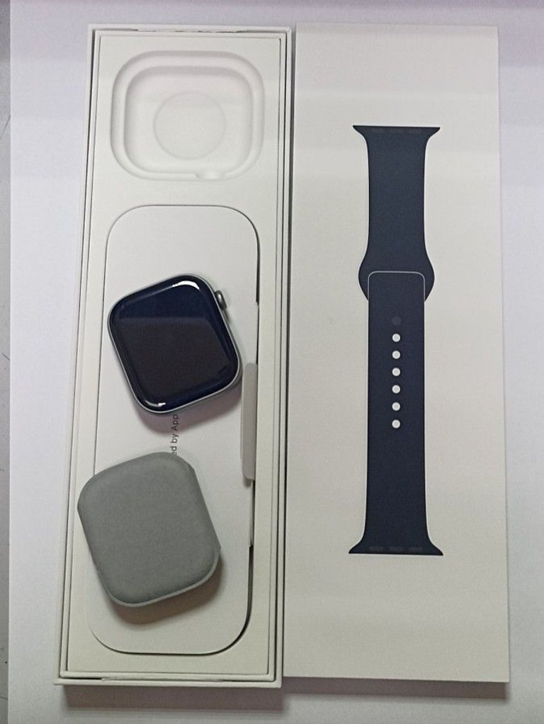 Оголошення Apple watch series 11 gps + cellular 46mm alu. case Б/У