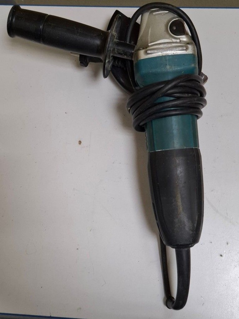 Оголошення Makita GA5030 Б/У