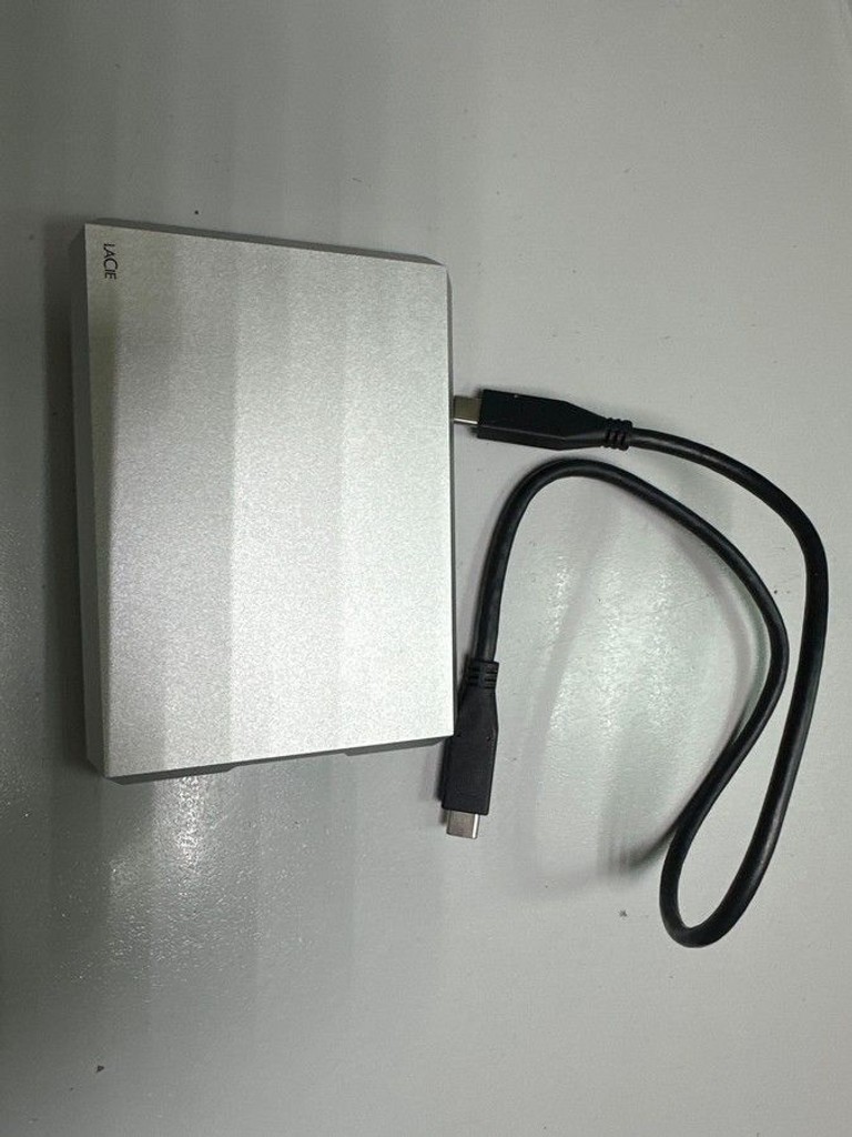 Купить LaCie Design Mobile Drive for Mac 2 TB (STFD2000406) Б/У