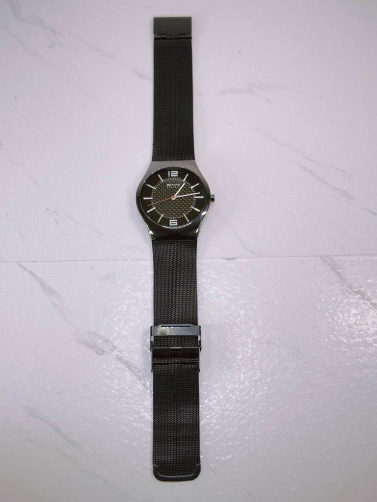 Купить Bering 32039-449 Б/У