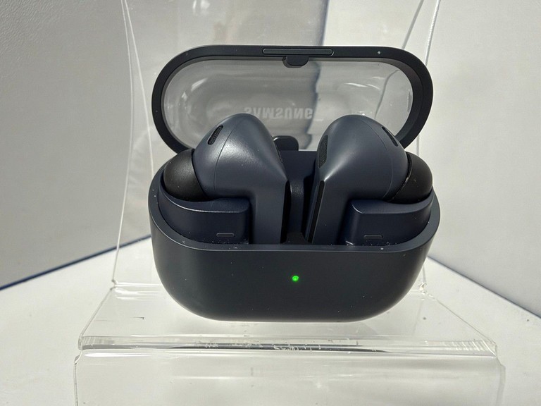 Объявление Samsung galaxy buds 3 fe Б/У