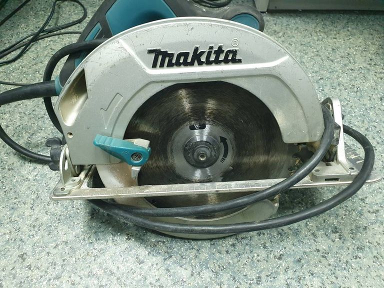 Makita HS7601