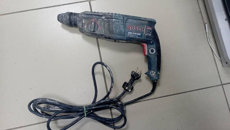 Купити Bosch gbh 2-26 dre Б/У