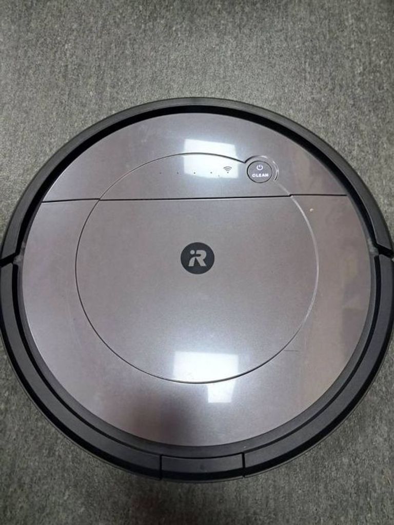 Roomba r1138