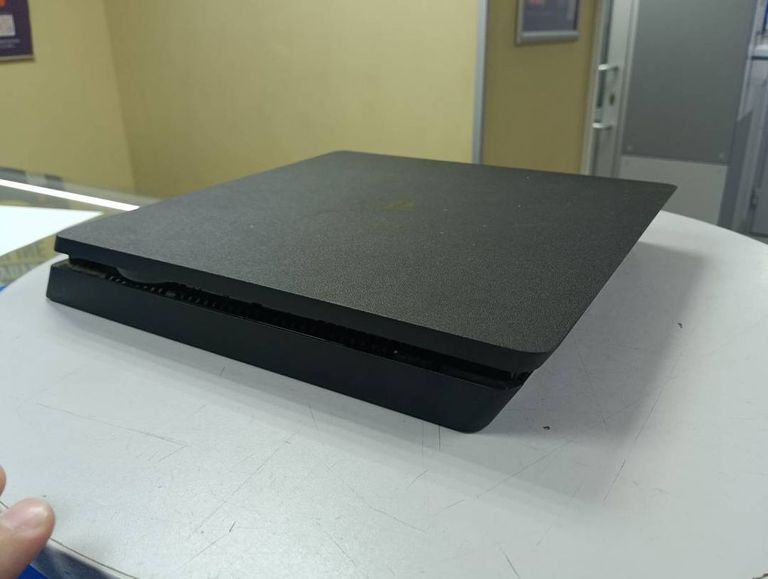  Sony PlayStation 4 Slim 1TB Black Код:01-200100874. Зображення 9