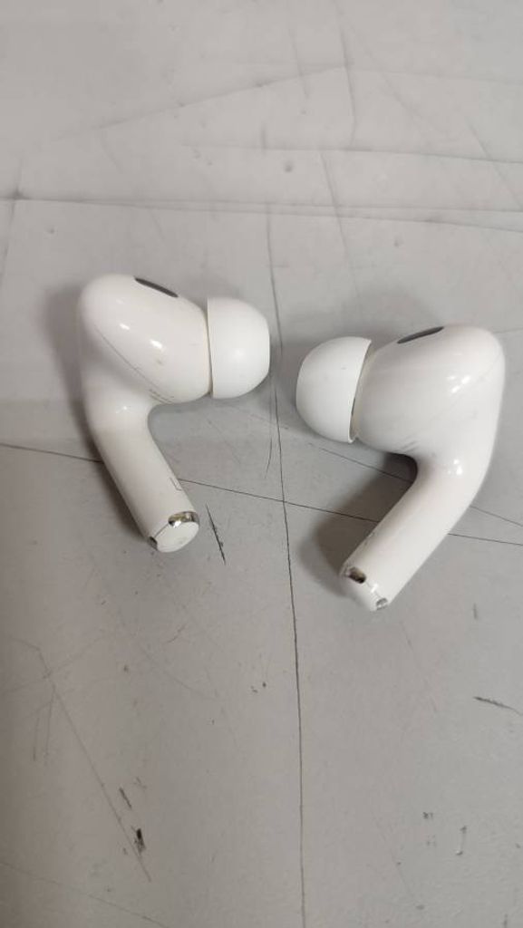 Apple AirPods Pro 2nd generation (MQD83)