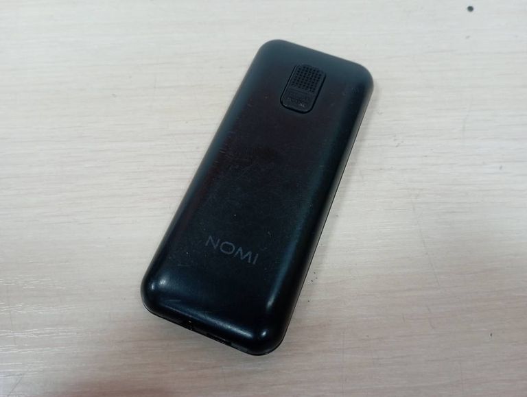 Nomi i1880 Black