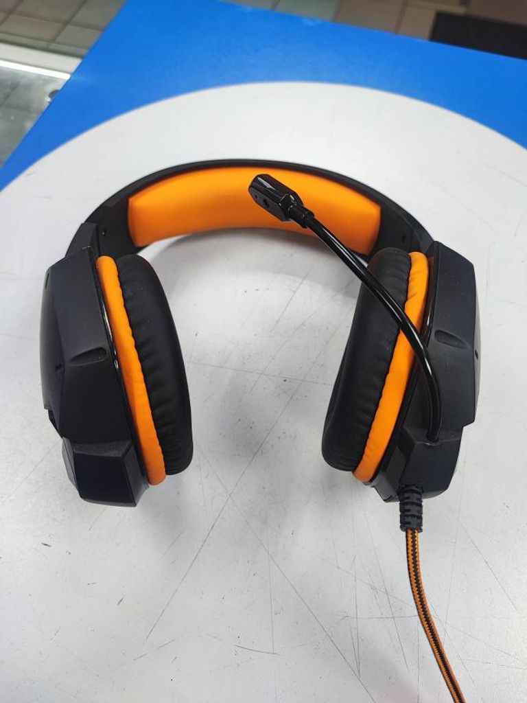 Купити Real-El gdx-7700 surround 7.1-orange Б/У